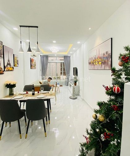 Bán nhà đẹp hẻm 193 Nguyễn Cư Trinh Q1 dt 3x11,5m 2 tầng chỉ 4,8 tỷ.