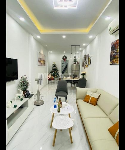 Bán nhà đẹp hẻm 193 Nguyễn Cư Trinh Q1 dt 3x11,5m 2 tầng chỉ 4,8 tỷ.