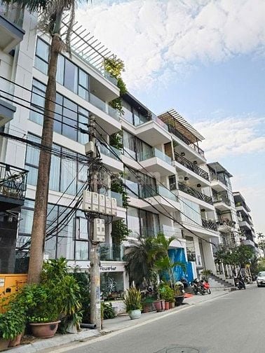BÁN NHÀ 5 TẦNG DIỆN TÍCH 214.8M KHU PHỐ TRÍCH SÀI,TÂY HỒ 