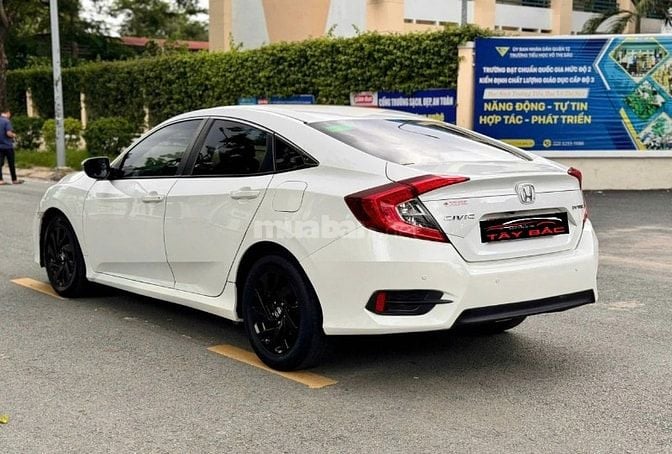 HONDA CIVIC 1.8E 2019 – XE ĐẸP GIÁ TỐT – CHẠY LÀ MÊ!