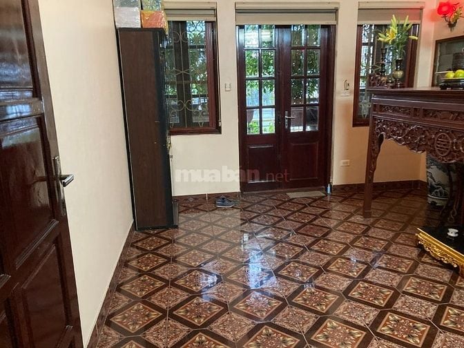 Chính Chủ Cho thuê Nhà 5 tầng ngõ 290 Kim Mã, Ba Đình, DTSD 200 m2