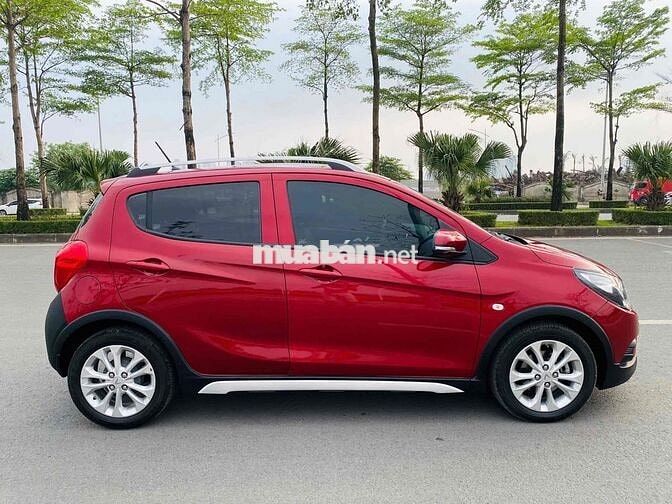 VinFast Fadil Đỏ, Hatchback 5 Chỗ, Sản Xuất 2021