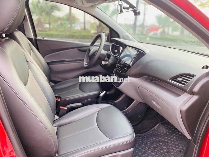 VinFast Fadil Đỏ, Hatchback 5 Chỗ, Sản Xuất 2021