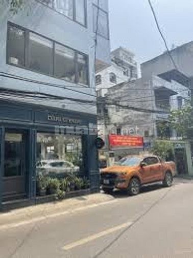 Bán nhà mặt phố Quận Cầu Giấy  75m2 x 7tầng ,mặt tiền rộng giá 25,6 tỷ