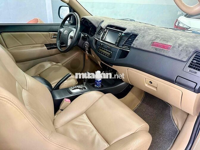 Toyota Fortuner 2016 2.7V 4x2 - 86000 km