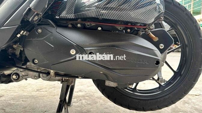 Vario 125 trắng đen 2020 ( hỗ trợ góp )