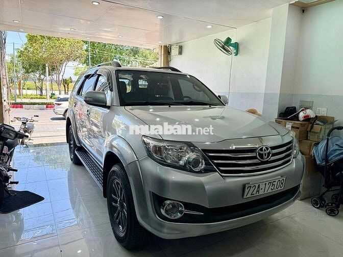 Toyota Fortuner 2016 2.7V 4x2 - 86000 km