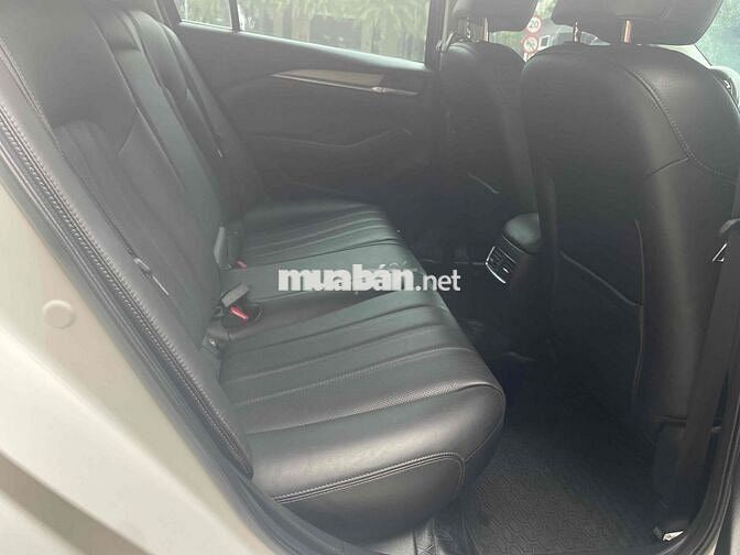 Mazda 6 2.0 Premium 2024 Siêu Lướt