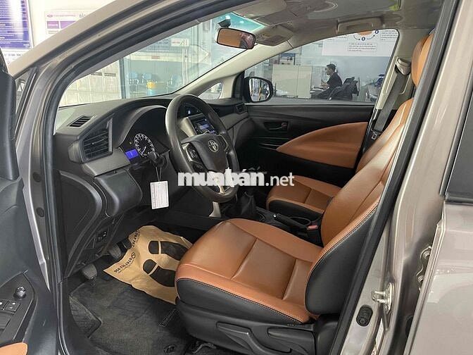 Innova 2019 2.0E, Xe Chở CBNV, Giá Còn TL, NH 70%
