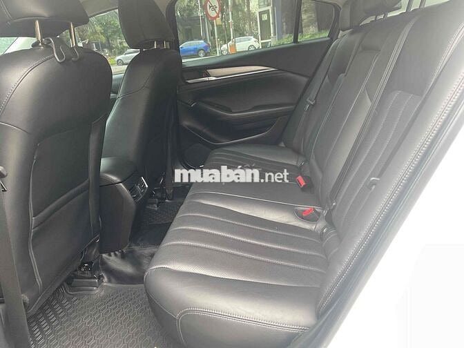 Mazda 6 2.0 Premium 2024 Siêu Lướt