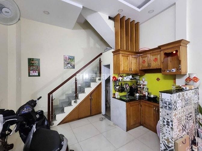 Nhà đẹp Nơ Trang Long, Bình Thạnh 3PN, sân thượng thoáng, Giá chỉ 2 tỷ
