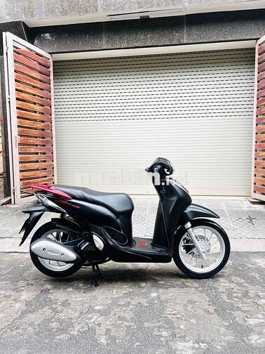 Xe Máy Anh Thao Sh mode 125cc 4val màu đen đỏ