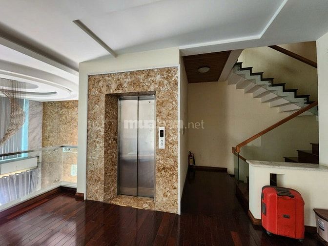 69/ Trần Kế Xương P7, P.Nhuận: 8x26, 7 lầu, TM, 13PN, 14WC. 35.5 tỷ