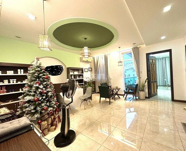 69/ Trần Kế Xương P7, P.Nhuận: 8x26, 7 lầu, TM, 13PN, 14WC. 35.5 tỷ