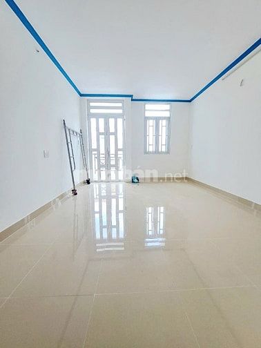 Bán Nhà 4x12m 1trệt 2 lầu 302/ phú định P16Q8