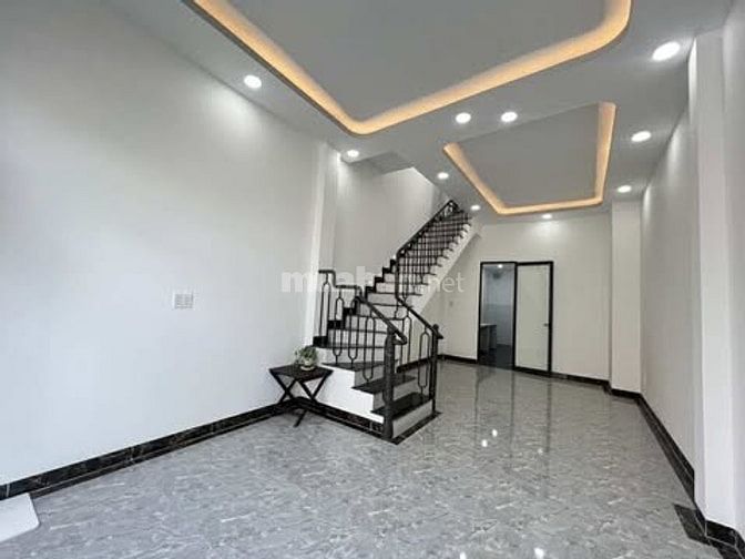 NHÀ ĐẸP THỦ ĐỨC MỚI XÂY HOÀN CÔNG ĐẦY ĐỦ 2 TẦNG