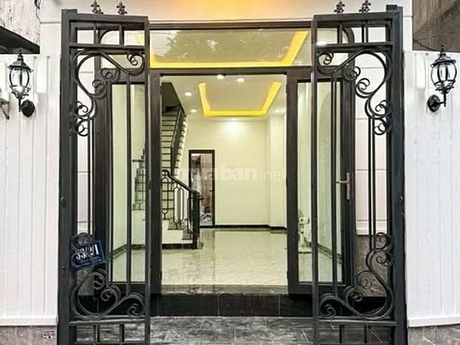NHÀ ĐẸP THỦ ĐỨC MỚI XÂY HOÀN CÔNG ĐẦY ĐỦ 2 TẦNG