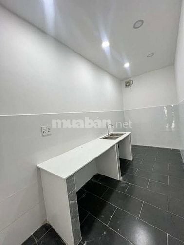 NHÀ ĐẸP THỦ ĐỨC MỚI XÂY HOÀN CÔNG ĐẦY ĐỦ 2 TẦNG