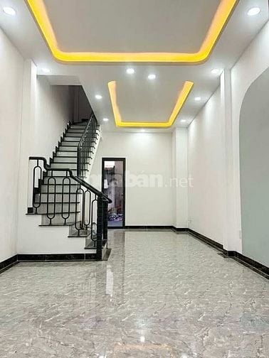 NHÀ ĐẸP THỦ ĐỨC MỚI XÂY HOÀN CÔNG ĐẦY ĐỦ 2 TẦNG