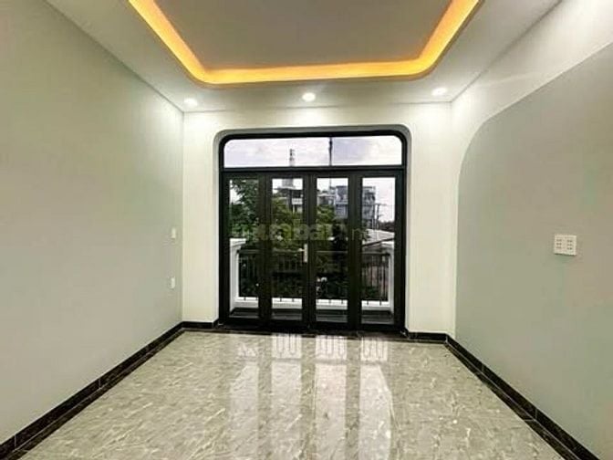 NHÀ ĐẸP THỦ ĐỨC MỚI XÂY HOÀN CÔNG ĐẦY ĐỦ 2 TẦNG