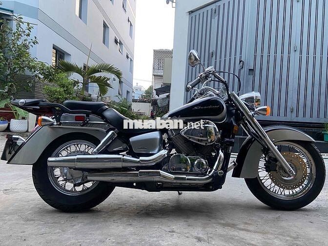 Xe Honda Shadow phiên bản huyền thoại 750cc (Mỹ)