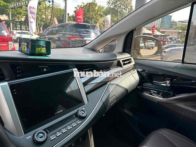 Toyota Innova 2019 2.0G - 7c tự động HÃNG BH 1 năm