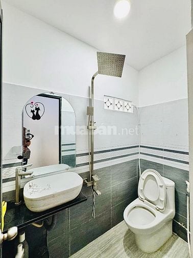Chốt Ngay! Nhà hẻm 56m2 Phan Xích Long-Phú Nhuận-Hẻm OÔt- Giá 1 Tỷ 810