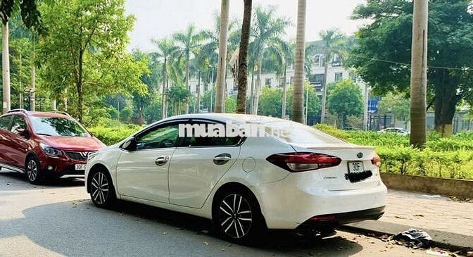 Kia Cerato 2016 2.0 AT - 80000 km