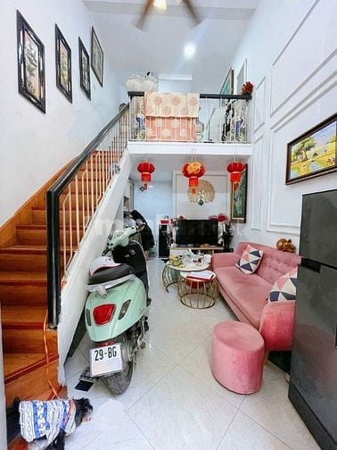 CHÍNH CHỦ BÁN NHÀ TÔN ĐỨC THẮNG DT 25M2x4T, RA OTO 15M, BAN CÔNG ĐẸP