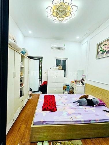 CHÍNH CHỦ BÁN NHÀ TÔN ĐỨC THẮNG DT 25M2x4T, RA OTO 15M, BAN CÔNG ĐẸP