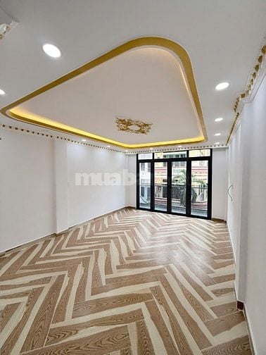 Sát Chợ Lớn!! MT Bình Phú 1 - đường số 6 Q.6 (4x17m) 4 tầng Chỉ 12 tỷ