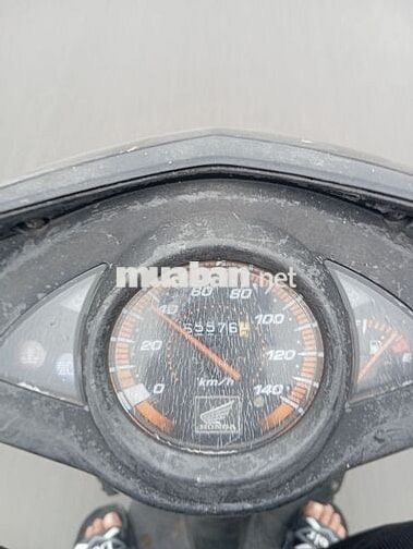 Nhà bán Honda click mấy zin chat