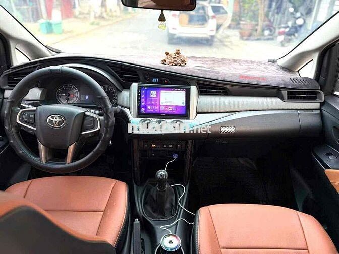 Toyota Innova  2.0E  2018 MT