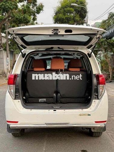 Toyota Innova  2.0E  2018 MT