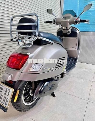 Pán Vespa GTS 300 Super Tech HPE4 ABS 2023