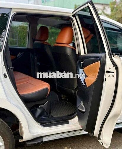 Toyota Innova  2.0E  2018 MT