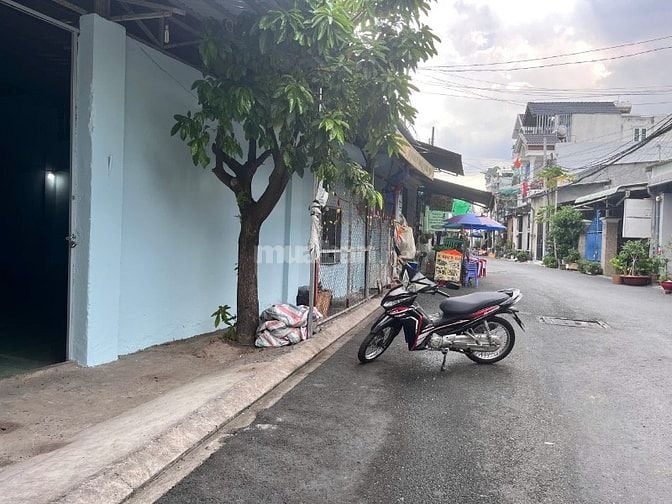 Cho Thuê Mặt Bằng Quận 12 (300m2)