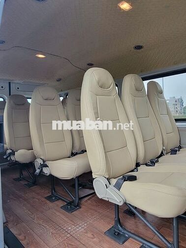 Bán Ford Transit đời 2019 bản trung