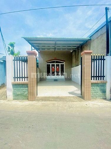 Nhà ở đô thị cách QL 50 chỉ 50m hẻm xe hơi- 132.4m vuông + 2 phòng ngủ
