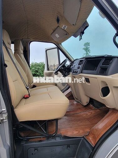 Bán Ford Transit đời 2019 bản trung