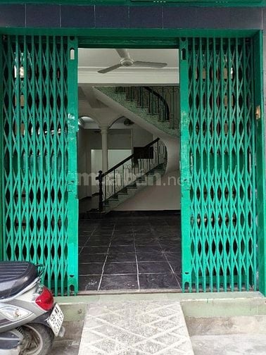 Chính chủ cho thuê nhà dài hạn Q.11