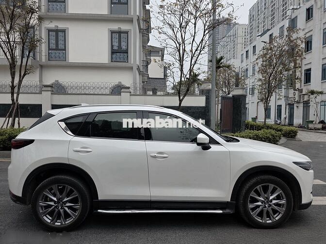Mazda CX 5 2020 2.0L AT Deluxe - 68 km