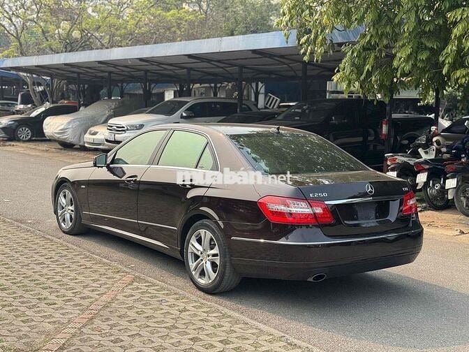 Mercedes Benz E Class 2009 E250 - 110000 km