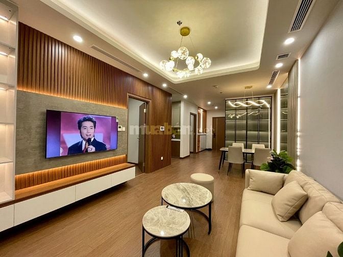 Chính chủ gửi bán căn 2n2w2 dự án Vinhomes West Point giá: 6.7 tỷ 