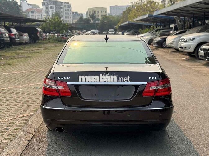 Mercedes Benz E Class 2009 E250 - 110000 km