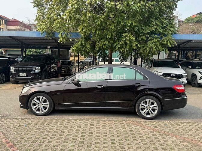 Mercedes Benz E Class 2009 E250 - 110000 km