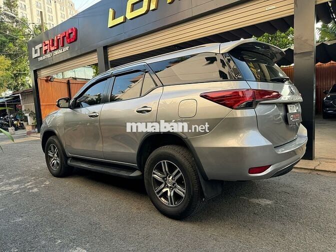Toyota Fortuner 2016 2.4G 4x2 MT - 90000 km