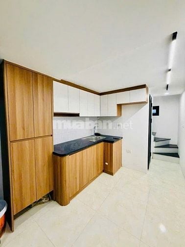 Ngon - bổ - rẻ. Bán nhà trung tâm Hai Bà Trưng giá 3,27 tỷ