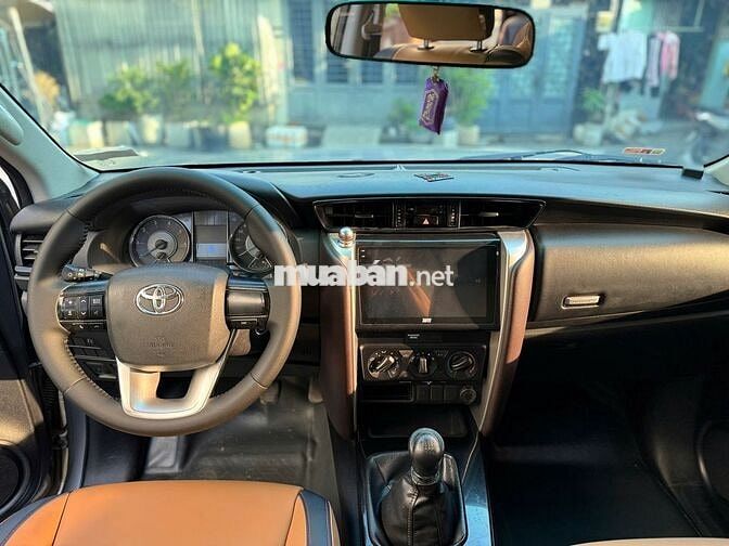 Toyota Fortuner 2016 2.4G 4x2 MT - 90000 km