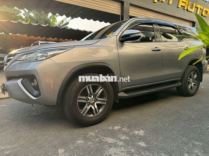 Toyota Fortuner 2016 2.4G 4x2 MT - 90000 km